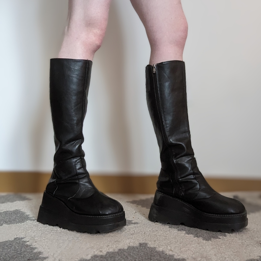 Black Platform Knee-High Women's Boots